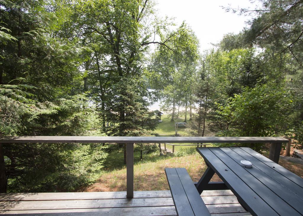 The Pines Cottage Resort Oxtongue Lake المظهر الخارجي الصورة