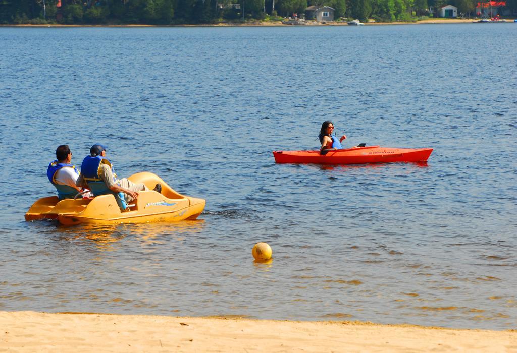 The Pines Cottage Resort Oxtongue Lake المظهر الخارجي الصورة