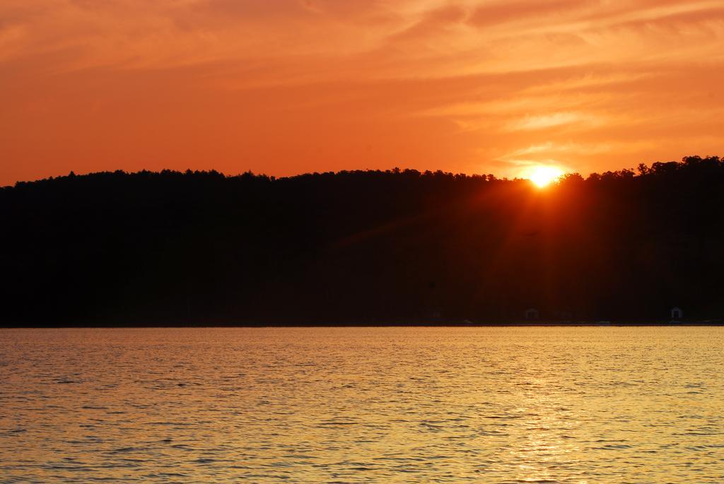 The Pines Cottage Resort Oxtongue Lake المظهر الخارجي الصورة