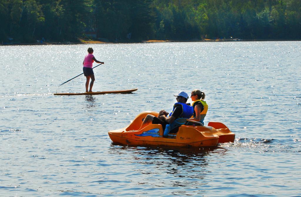 The Pines Cottage Resort Oxtongue Lake المظهر الخارجي الصورة